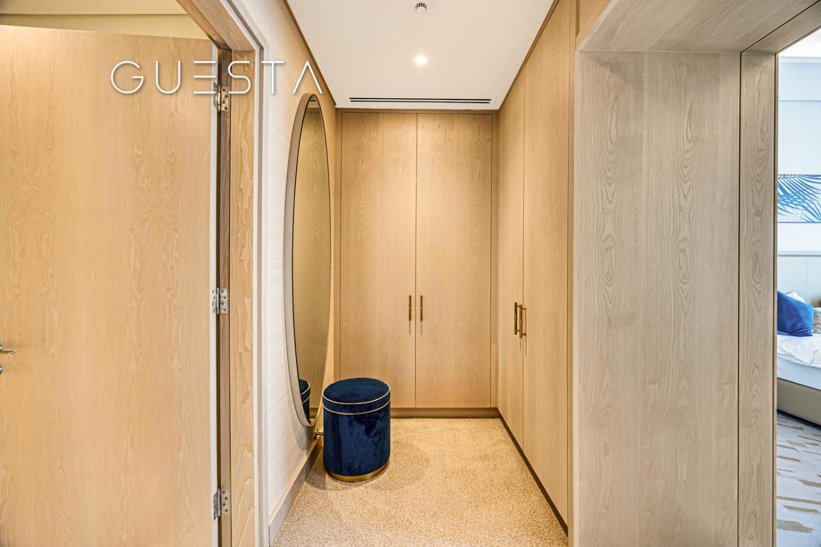 The Palm Tower, Nakheel Mall, Palm Jumeirah Dubai Room photo