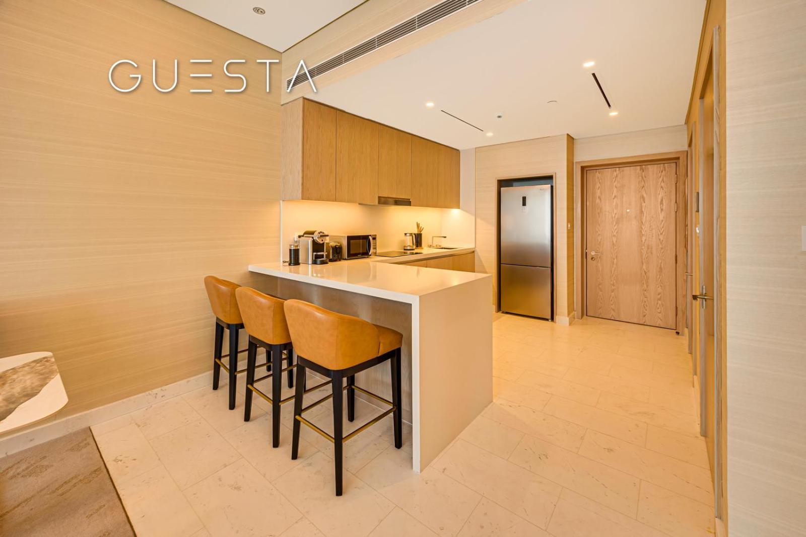 The Palm Tower, Nakheel Mall, Palm Jumeirah Dubai Room photo